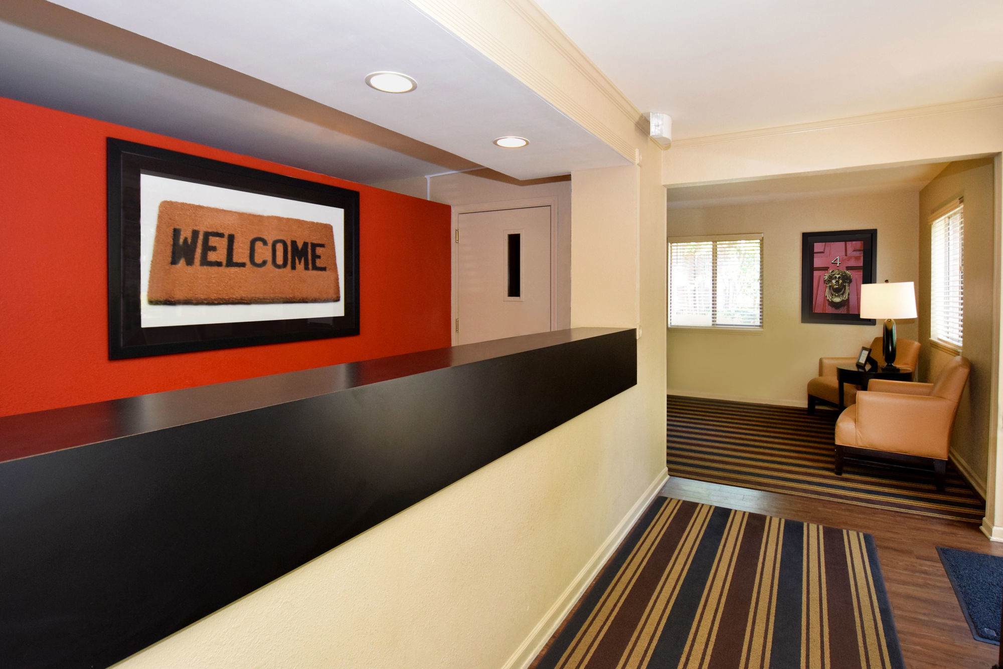 Suburban Studios Montgomery East I-85 Bagian luar foto
